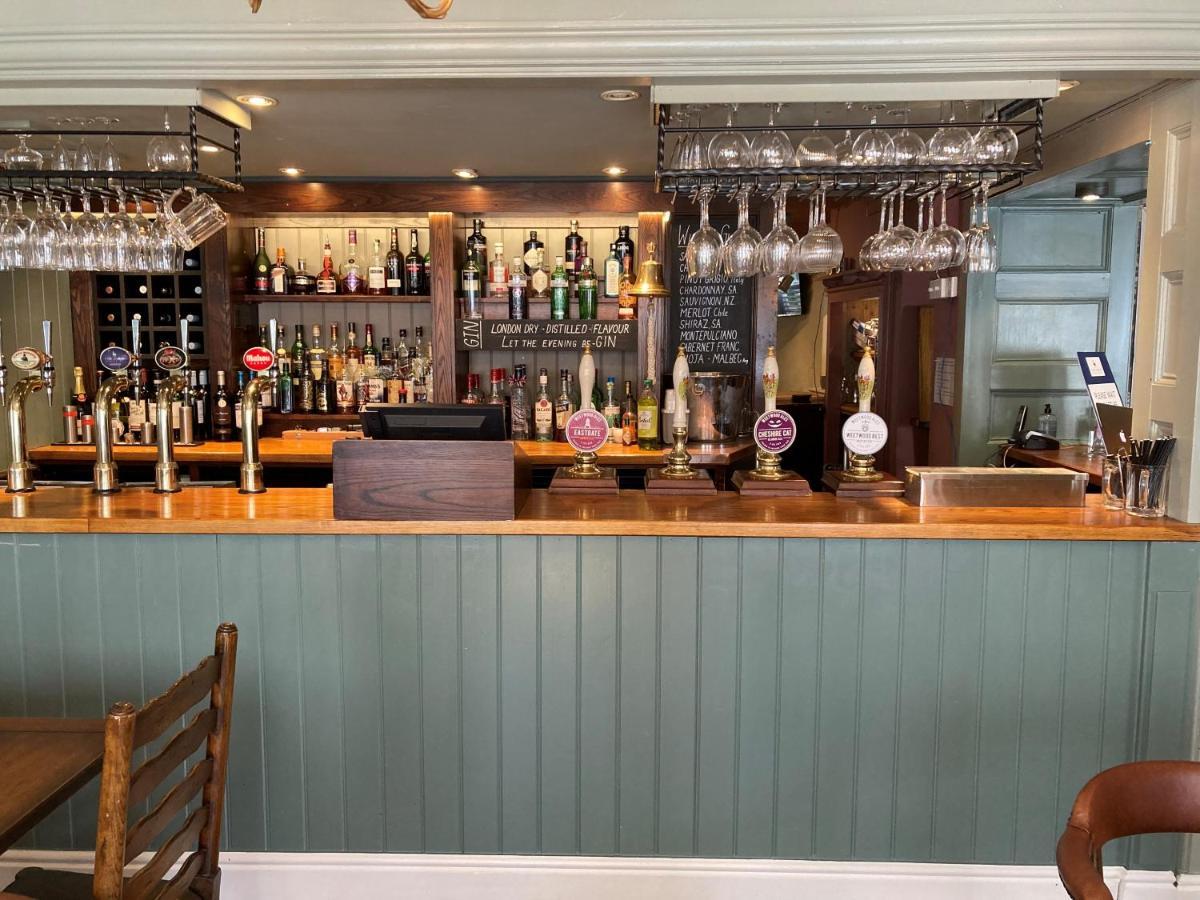 The Swan At Tarporley Hotel Eksteriør billede